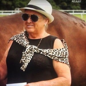 Meet your Posher, Paula